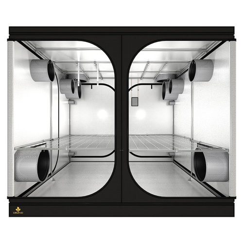 Dark Room 240 R3.00 (240x240xh200cm)